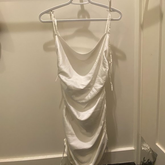 Oh Polly All Tied Up Dress - Picture 2 of 3